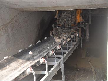 宜昌澤昱時(shí)產(chǎn)500-700噸/小時(shí)卵石洗砂破碎系統(tǒng)，每小時(shí)洗原砂300噸，破碎卵石+整形及機(jī)制砂300-400噸